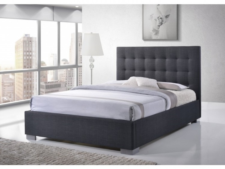 4ft6 Double 5ft kingsize Modern Light Grey Fabric Bedstead With Button 