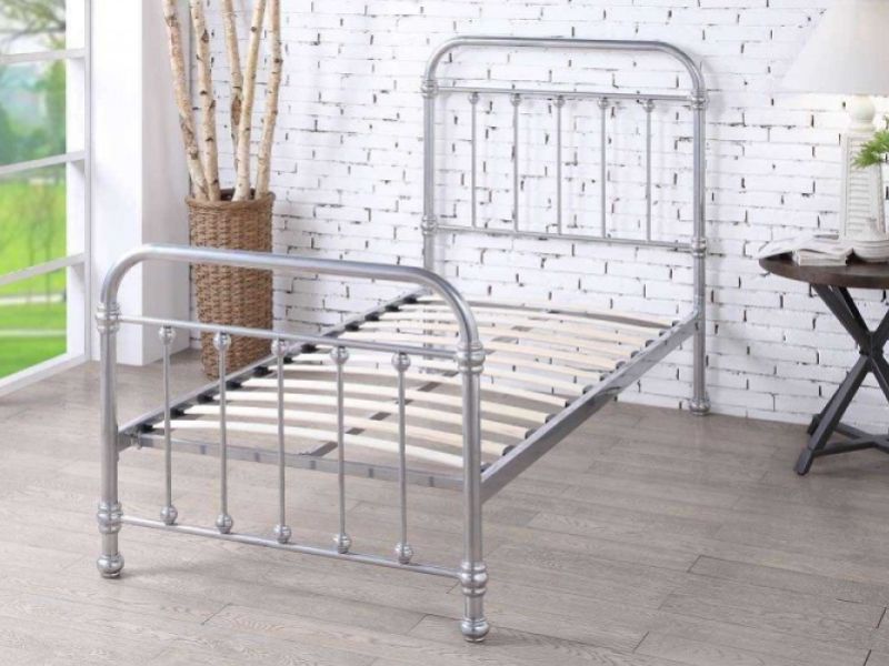 Single chrome outlet bed frame