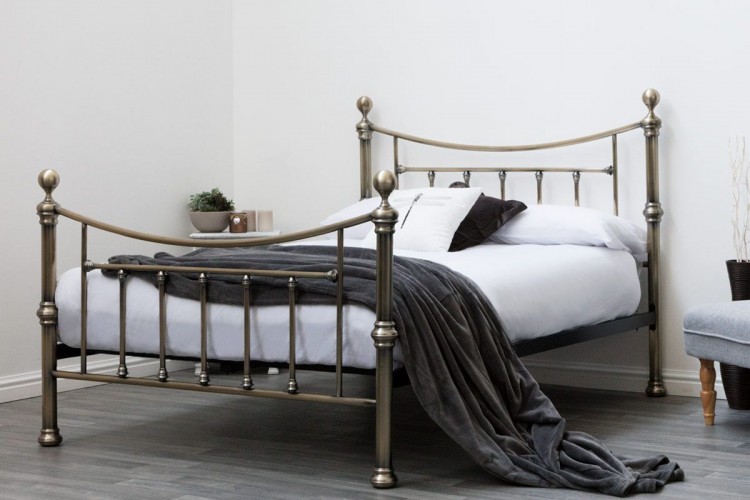 Sleep Design Stratford 4ft6 Double, Brass Bed Frame